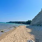 Здравен курорт комплекс теразини Бяла