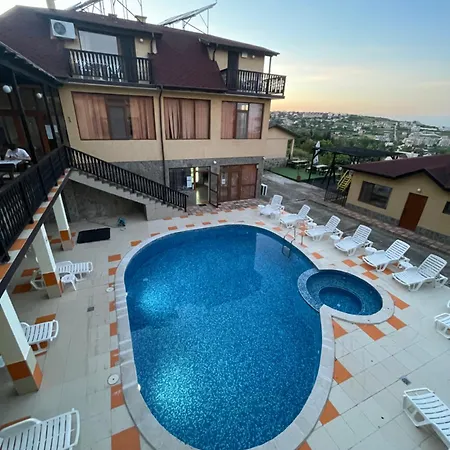Complex Terazini *